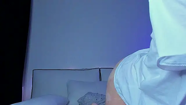 haileyishere online show from January 2025 08:01:01 PM