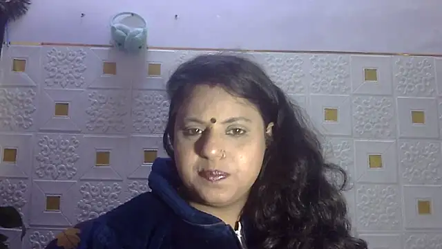 Sexy komolika online show from February 2025 03:51:02 PM