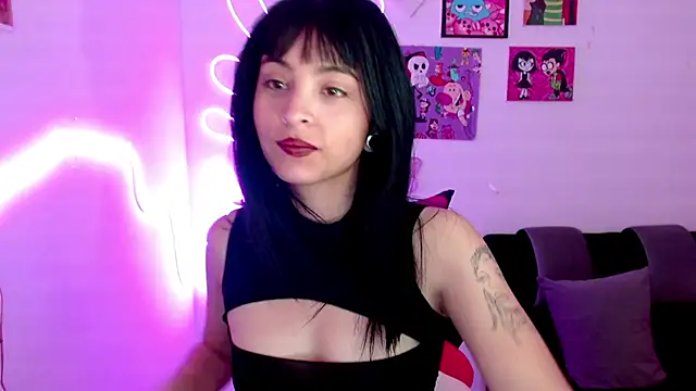 Kind Scarlett online show from February 2025 05:05:02 PM