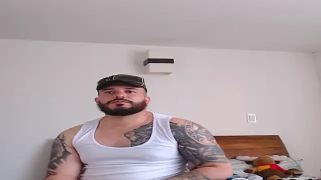 Snapshot of alexandergranda71 chatting on December 2024 04:57:01 PM alexandergranda71 online show from December 2024 04:57:01 PM