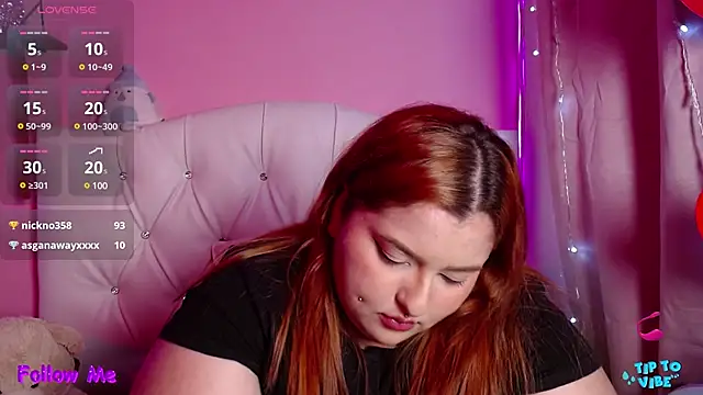 Snapshot of HECATE_23 chatting on March 2025 04:10:01 PM HECATE 23 online show from March 2025 04:10:01 PM