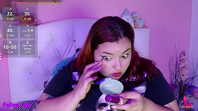 Snapshot of HECATE_23 chatting on September 2025 02:11:01 PM HECATE 23 online show from September 2025 02:11:01 PM