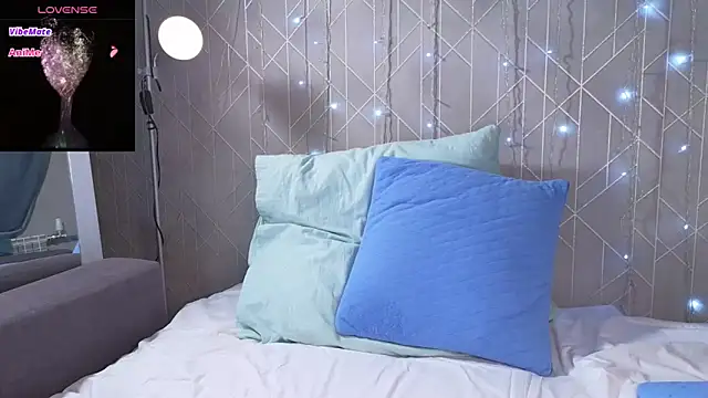 Allure goldennX online show from January 2025 01:54:01 AM