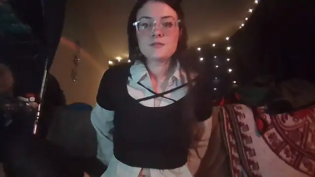 EyaDivine1 online show from February 2025 09:13:01 PM