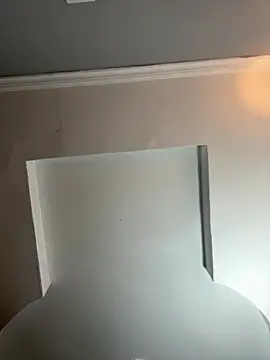 emiss  online show from March 2025 03:39:02 PM