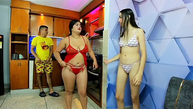 royalgirls x online show from January 2025 01:53:01 PM