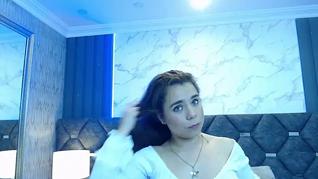 Snapshot of ThaniaJones chatting on March 2025 12:02:02 PM ThaniaJones online show from March 2025 12:02:02 PM