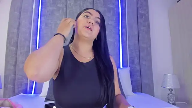 PaulinaDuarte online show from December 2024 12:45:02 PM