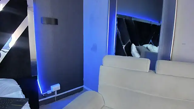 PaulinaDuarte online show from July 2026 11:57:02 AM