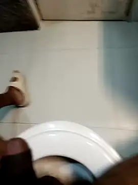 Snapshot of RajeshKumar133476 chatting on December 2024 04:20:02 AM RajeshKumar133476 online show from December 2024 04:20:02 AM