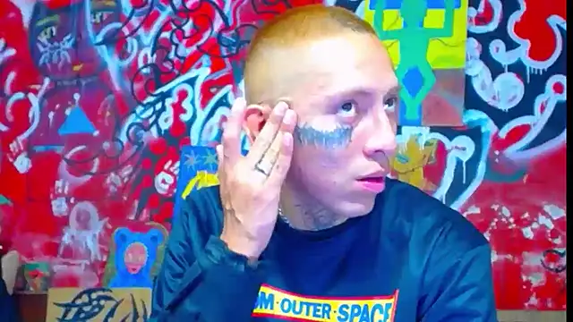 deivid estrada online show from October 2025 04:05:02 PM