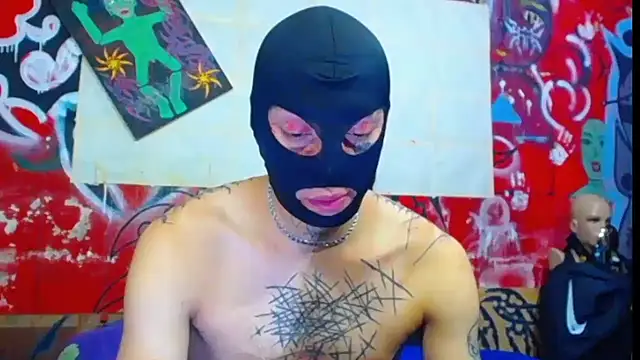 Snapshot of deivid_estrada chatting on April 2026 04:45:02 PM deivid estrada online show from April 2026 04:45:02 PM