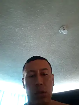 Snapshot of andresbigcock9 chatting on November 2025 11:32:02 AM andresbigcock9 online show from November 2025 11:32:02 AM