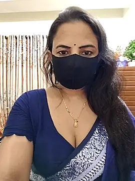 Payel-Sen online show from November 2025 05:20:01 PM