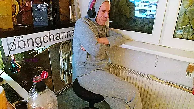 BongChannel online show from February 2025 02:28:02 AM