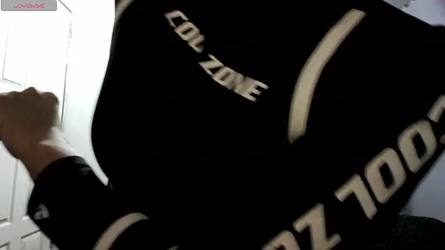 linzeysmith4 online show from April 2026 02:28:01 AM