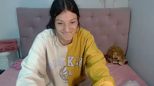 Emma-Wilson online show from March 2025 08:26:01 AM