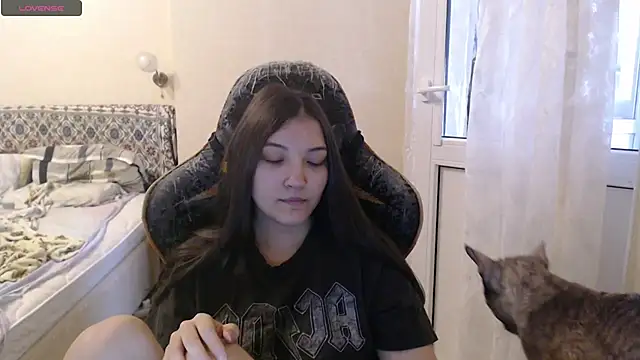 AlisaDevis online show from November 2025 07:08:02 AM