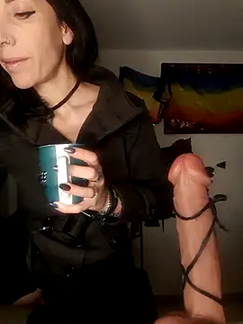 Snapshot of freyamoret chatting on November 2025 04:24:02 AM freyamoret online show from November 2025 04:24:02 AM