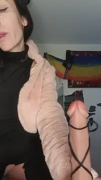 freyamoret online show from February 2026 06:51:01 AM