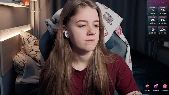 Snapshot of candy_maggie chatting on January 2025 02:15:01 PM candy maggie online show from January 2025 02:15:01 PM