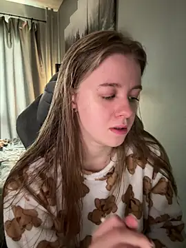 Snapshot of candy_maggie chatting on February 2025 10:04:02 AM candy maggie online show from February 2025 10:04:02 AM