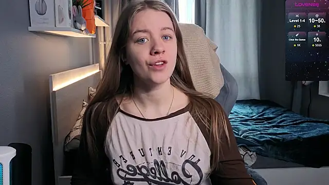 Snapshot of candy_maggie chatting on March 2025 08:50:02 AM candy maggie online show from March 2025 08:50:02 AM