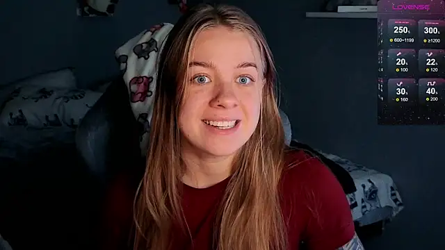 Snapshot of candy_maggie chatting on September 2025 08:27:02 AM candy maggie online show from September 2025 08:27:02 AM