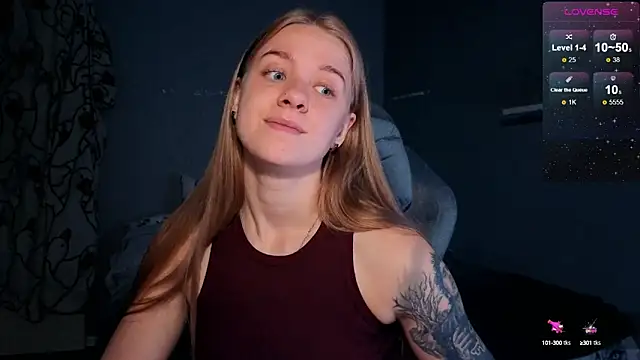 candy maggie online show from October 2025 04:39:02 PM