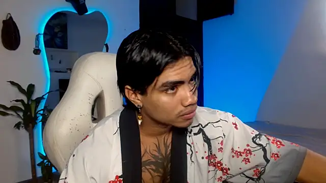 Young laroi online show from December 2024 12:08:01 AM