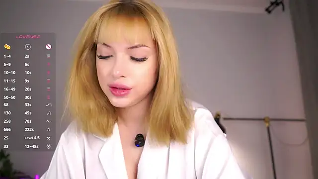 KateDolphin online show from April 2026 06:05:01 PM