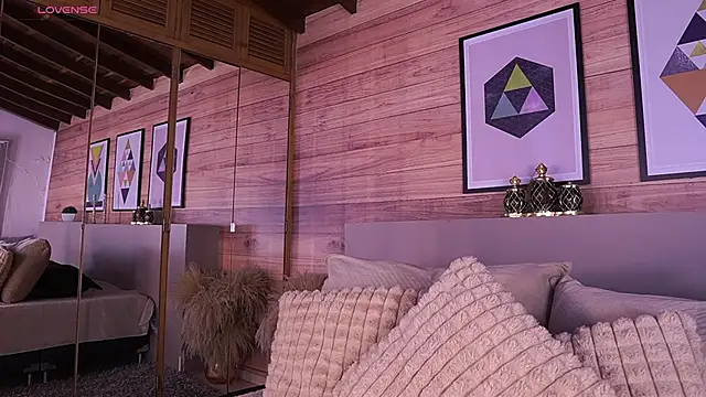 AmmyScott online show from April 2026 07:19:01 PM