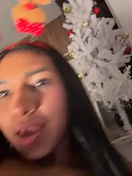 Barbiebrunette  online show from December 2025 07:24:01 AM