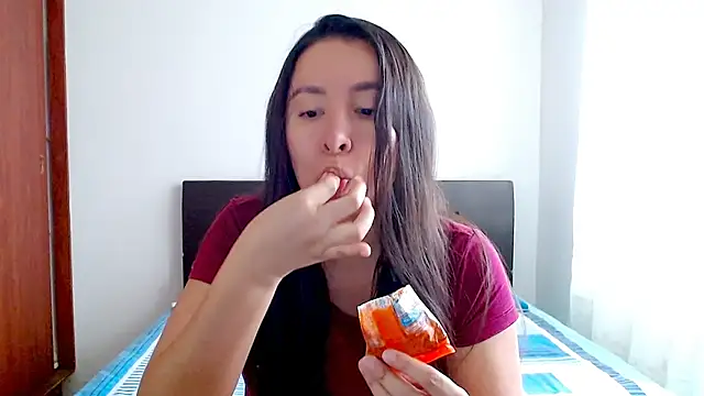 emely sexx20 online show from October 2025 01:34:02 PM