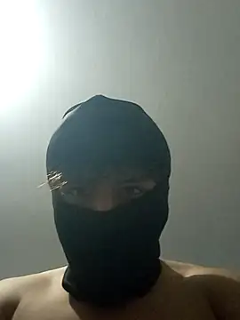 SexyBalaclavaBoy online show from September 2025 03:52:01 AM