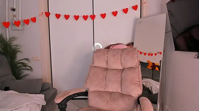 helen ramsay online show from March 2026 03:06:01 PM