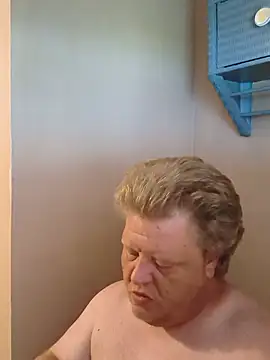 Snapshot of jrsexy83 chatting on July 2026 12:43:01 PM jrsexy83 online show from July 2026 12:43:01 PM