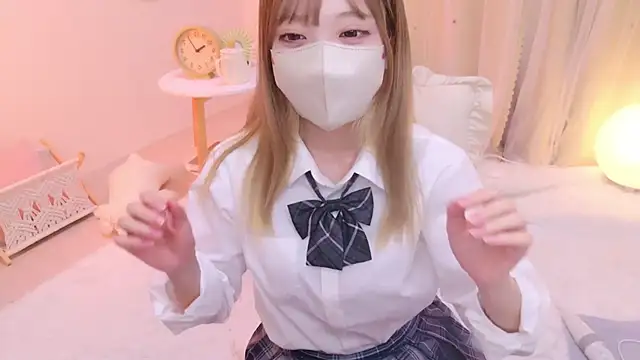 Snapshot of AZUnyan_ chatting on February 2025 06:29:02 PM AZUnyan online show from February 2025 06:29:02 PM