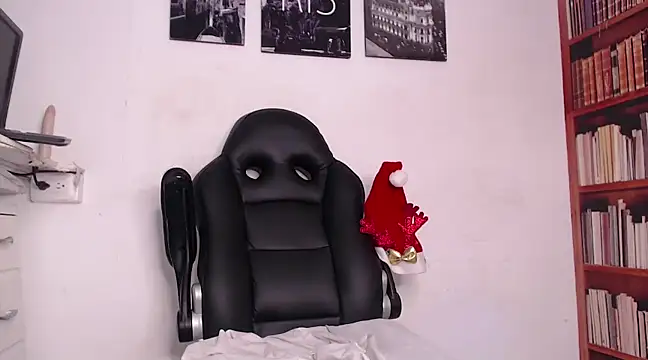 BrianMalonee online show from December 2024 04:03:02 PM