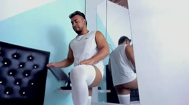 BrianMalonee online show from January 2025 04:33:02 PM