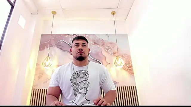 BrianMalonee online show from October 2025 12:24:01 PM