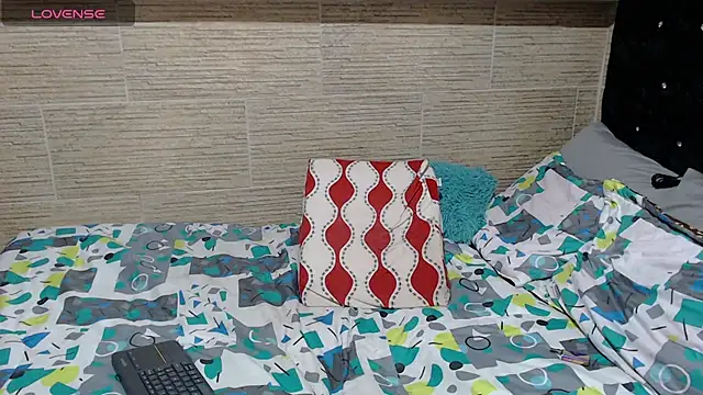 pretty cristal69 online show from March 2025 06:33:02 AM