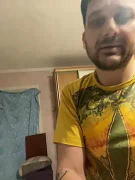 Snapshot of MaeltraJoy chatting on February 2025 03:00:01 PM MaeltraJoy online show from February 2025 03:00:01 PM