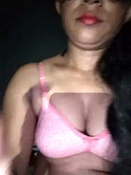 Snapshot of Sexygarl1024 chatting on January 2025 08:04:01 PM Sexygarl1024 online show from January 2025 08:04:01 PM