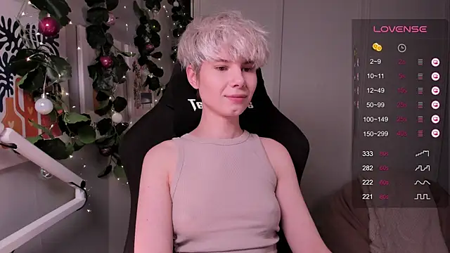 Snapshot of enigma_mia chatting on December 2024 08:18:01 PM enigma mia online show from December 2024 08:18:01 PM