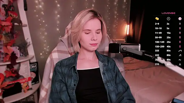 Snapshot of enigma_mia chatting on November 2025 08:46:02 AM enigma mia online show from November 2025 08:46:02 AM