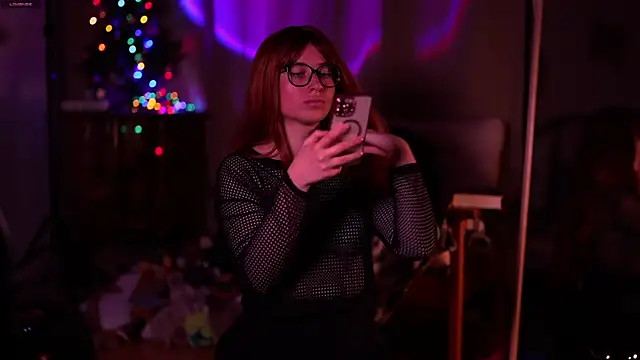 SweetyKitty18 online show from April 2026 05:29:01 PM