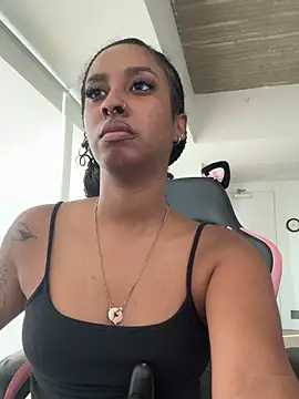 Your Paris online show from November 2025 04:40:02 PM