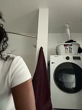 Your Paris online show from March 2026 05:27:02 PM