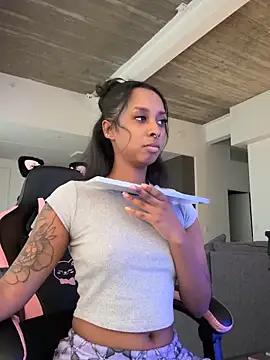 Your Paris online show from April 2026 03:02:02 PM